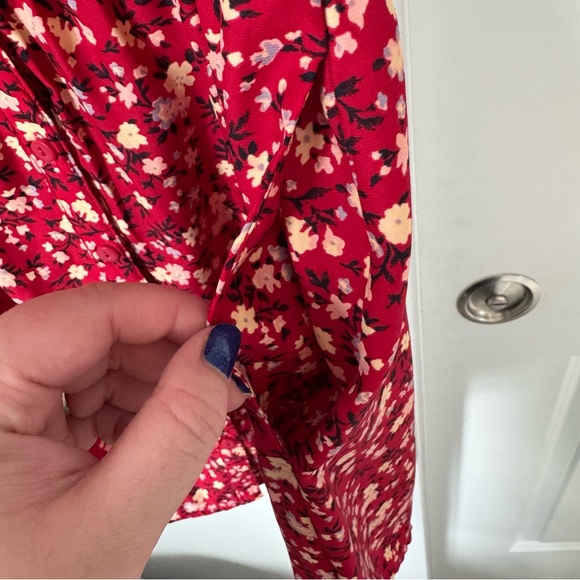 Kimchee Blue Silky Sabrina Shirt Dress Size Small Red Floral ASO Vampire Diaries - Picture 9 of 16